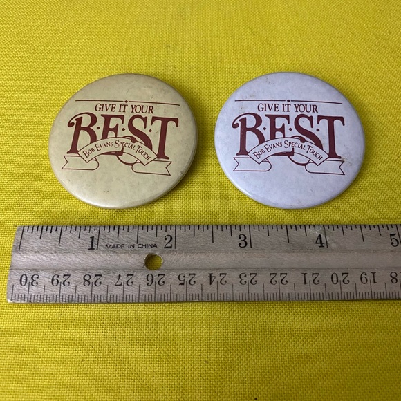 Lot of (2) Vintage Bob Evans Special Touch Pin Back Button - Picture 3 of 3